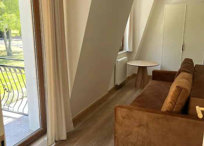 Lesna Przystan Kazub Nr 11 * Cieciorka