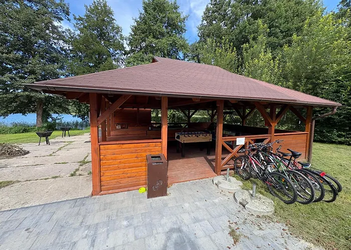 Lesna Przystan Kazub Nr 11 * Cieciorka